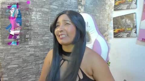 Snapshot of lina_sanchezih chatting on 04.11.26 LINA SANCHEZ online show from 04.11.26