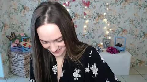 Lina online show from 02.20.25