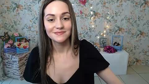 Lina online show from 02.25.25