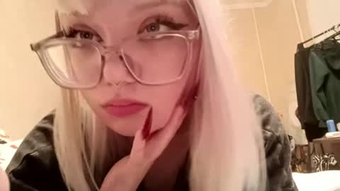 Snapshot of lina_sun1 chatting on 05.31.26 lina_sun1 online show from 05.31.26