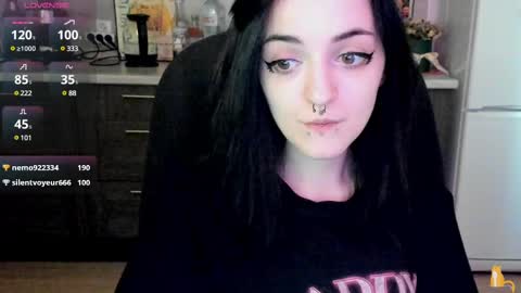 Lina 3  1715622743 online show from 02.25.25