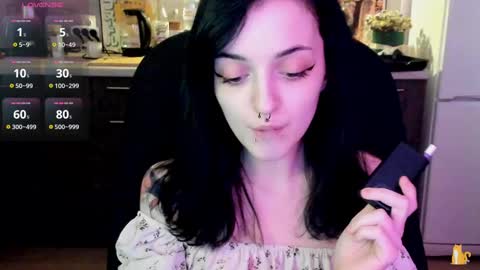 Lina 3  1715622743 online show from 03.06.25