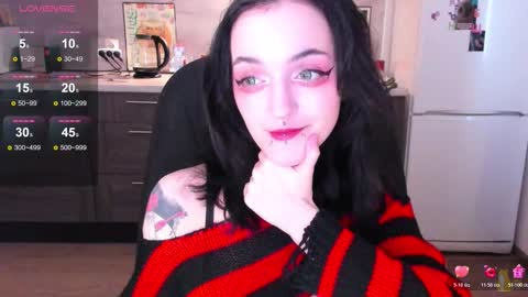 Lina 3  1715622743 online show from 11.10.25