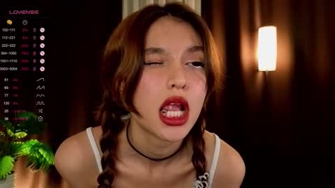 Lina online show from 10.03.25