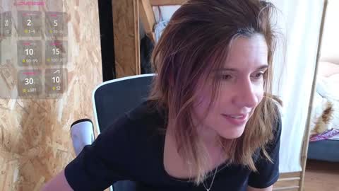 Lina online show from 12.29.24