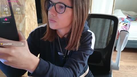 Lina online show from 02.07.25