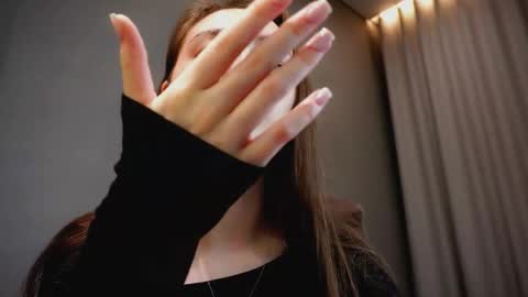 Lina online show from 12.17.25