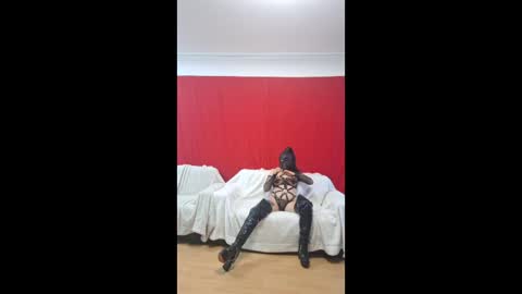 linameyer514718 online show from 03.02.26