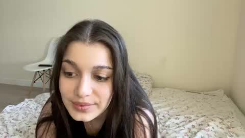Snapshot of linamurrrr chatting on 06.21.26 Nicolas and Lina online show from 06.21.26