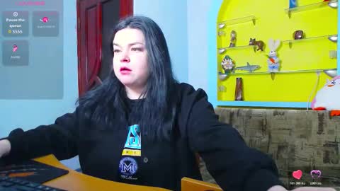 Lina online show from 03.23.26