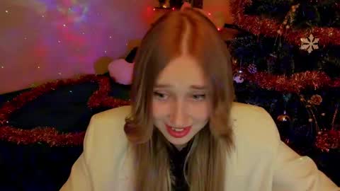 Lina online show from 12.28.24