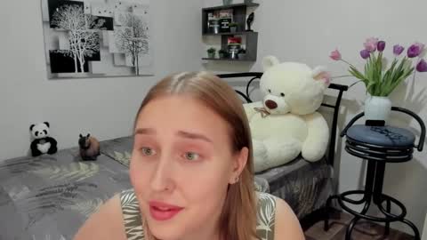 Lina online show from 03.11.25