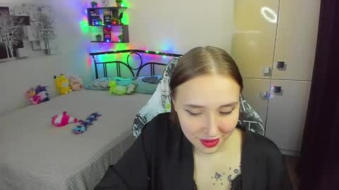 Snapshot of linatruly chatting on 04.29.26 Lina online show from 04.29.26