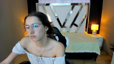  Linda  online show from 01.10.26