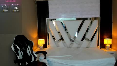  Linda  online show from 03.14.26