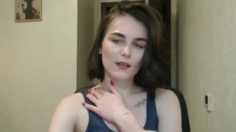 Snapshot of linda_aa chatting on 04.28.26 Linda online show from 04.28.26
