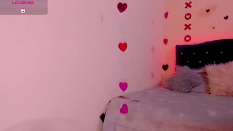 Alana online show from 02.15.25