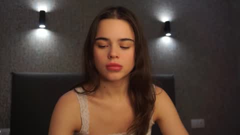 Linda online show from 12.18.25