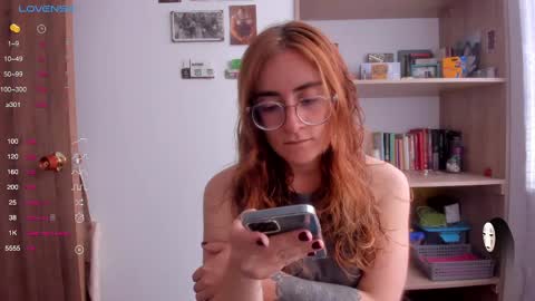 Giggles  online show from 03.06.25