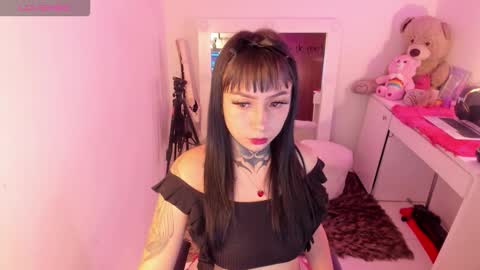 Lindaa maria  online show from 11.09.25