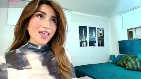 Snapshot of linda_morgan1 chatting on 06.18.26 Maria Paula online show from 06.18.26