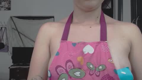 Snapshot of linda_naomi chatting on 02.21.26 naomi online show from 02.21.26