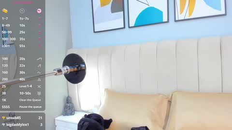 linda_sofi__ online show from 03.06.25