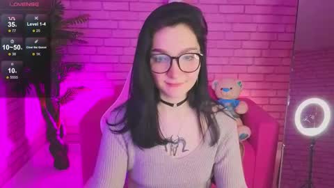 Linda online show from 11.21.25