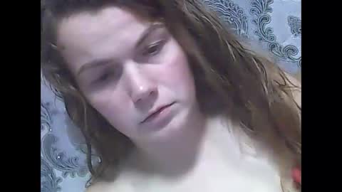 Snapshot of lindaahskys chatting on 10.15.25 LindaAhSkys online show from 10.15.25