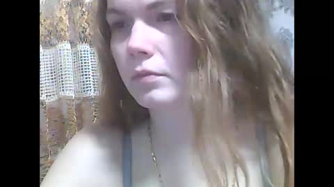 Snapshot of lindaahskysx chatting on 01.12.26 LindaAhSkysX online show from 01.12.26