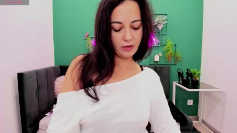 Linda online show from 11.28.25