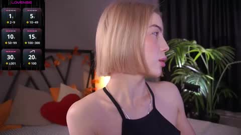 your Linda is back online show from 11.28.25