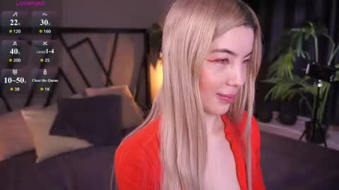 Snapshot of lindathacker chatting on 03.21.26 your Linda is back online show from 03.21.26