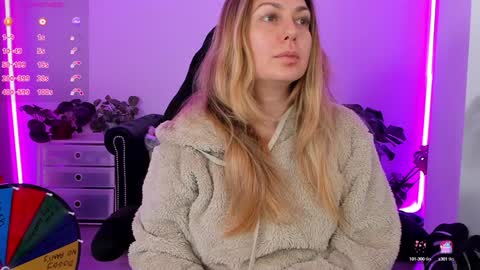 Linda  --  online show from 01.21.25