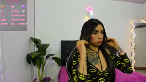 Snapshot of lindsay_tay chatting on 03.23.26 Linda online show from 03.23.26