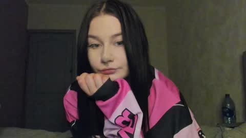 Lina online show from 04.16.26