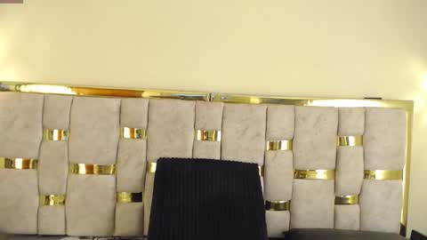 Snapshot of ling_ling24 chatting on 02.04.25 ling ling24 online show from 02.04.25