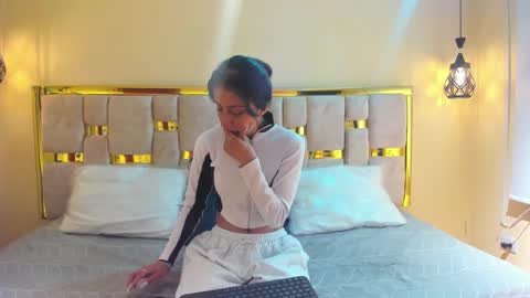 Snapshot of ling_ling24 chatting on 10.09.25 ling ling24 online show from 10.09.25