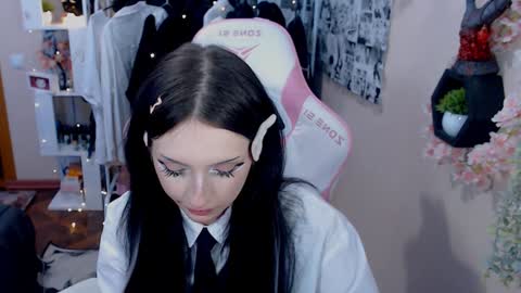 Lina online show from 12.07.24