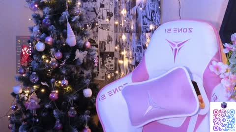 Lina online show from 02.04.25