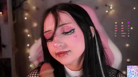 Lina online show from 10.24.25