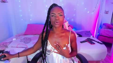 Snapshot of linsyadams chatting on 12.13.24 online show from 12.13.24