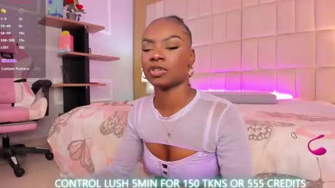 Snapshot of linsyadams chatting on 12.22.24 online show from 12.22.24