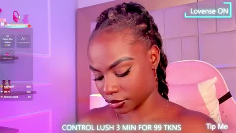 Snapshot of linsyadams chatting on 03.02.25 online show from 03.02.25