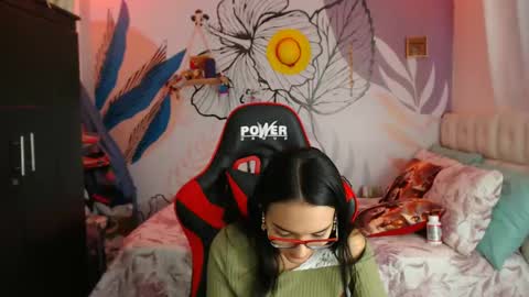 LinzyBaner online show from 01.05.25