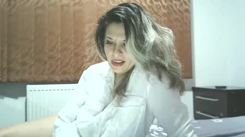 lionessmom online show from 01.14.26