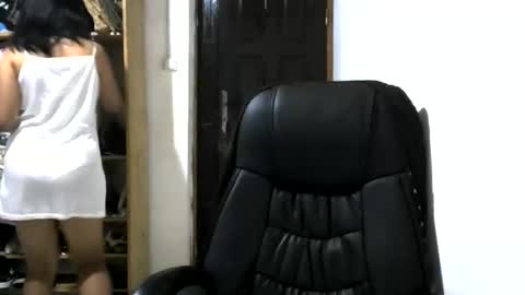 liora online show from 06.01.26