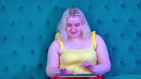 LioraArdyn online show from 04.26.26