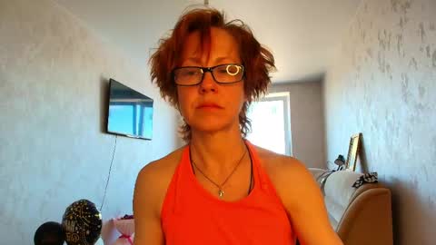 Liora Weiss online show from 05.22.26