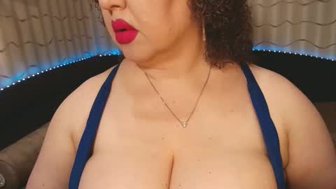 LIpsAddiction online show from 09.13.25